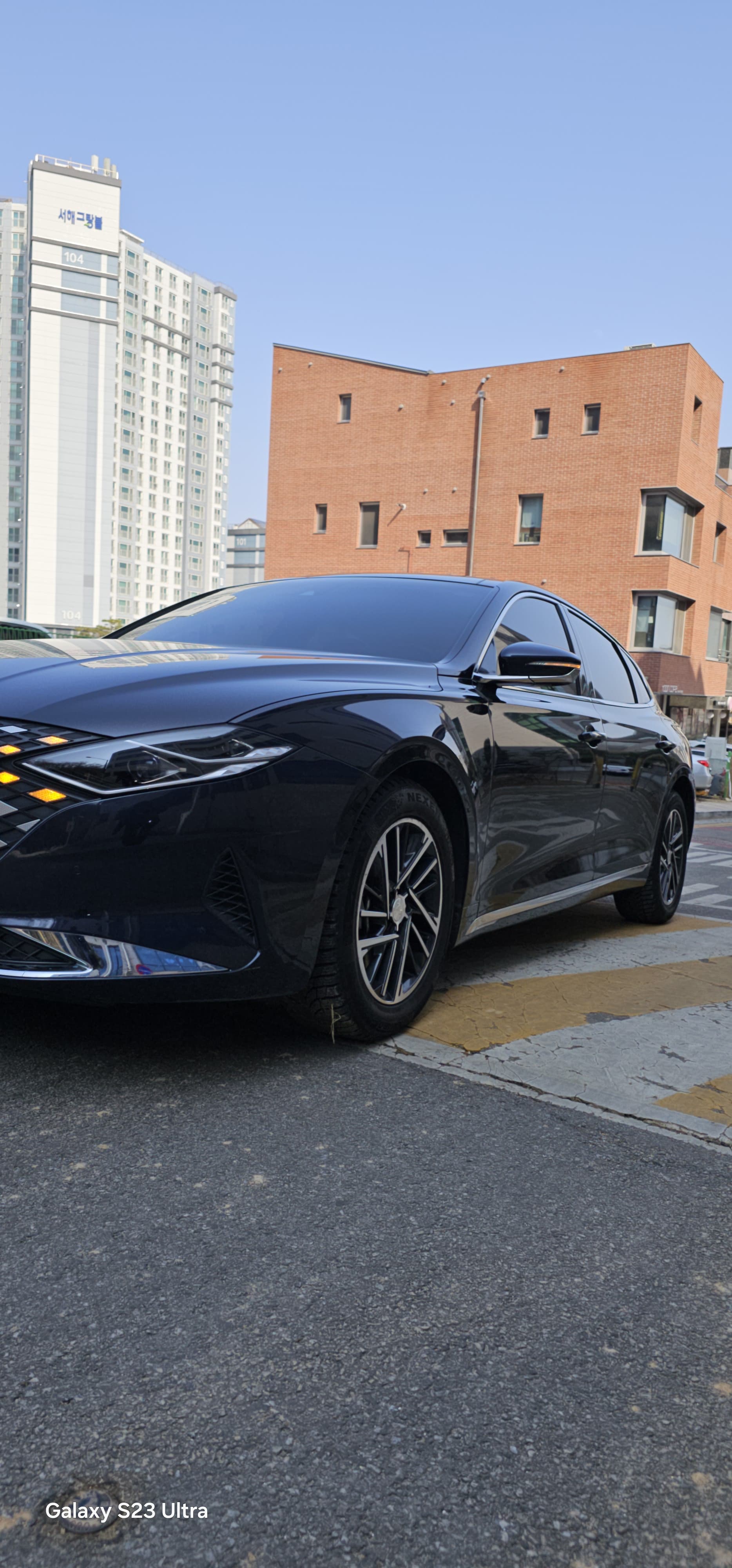 هيونداي - أزيرا - Image 1