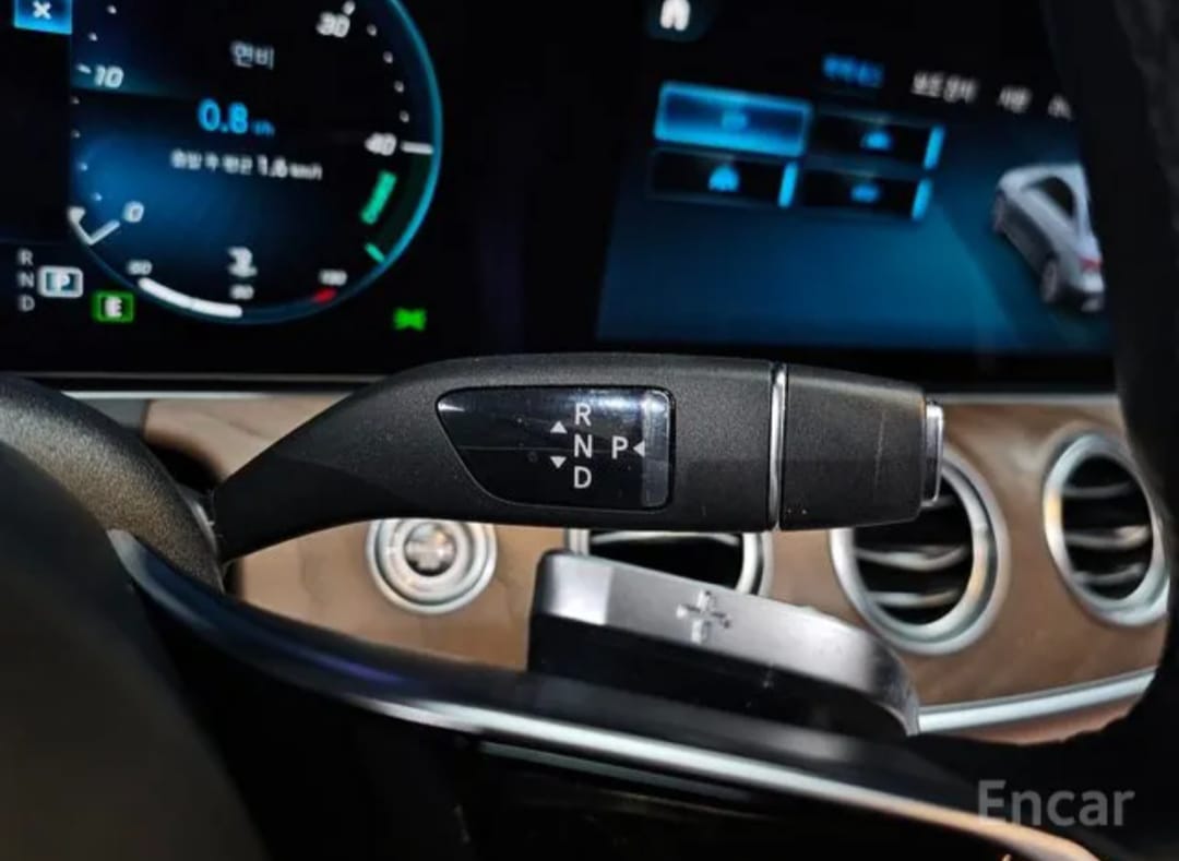 مرسيدس - S580 - Image 8