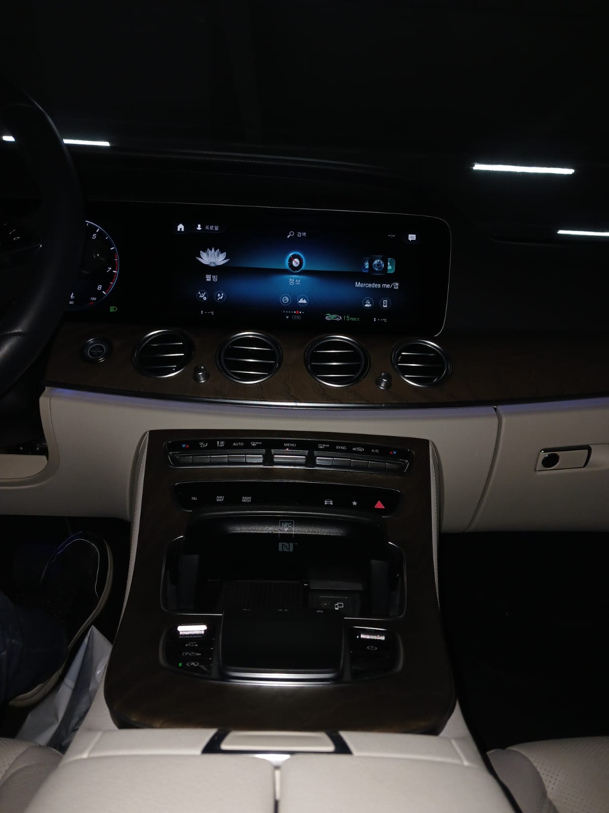 مرسيدس - E250 - Image 18