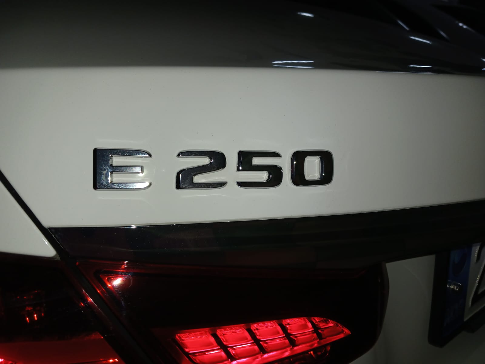 مرسيدس - E250 - Image 19