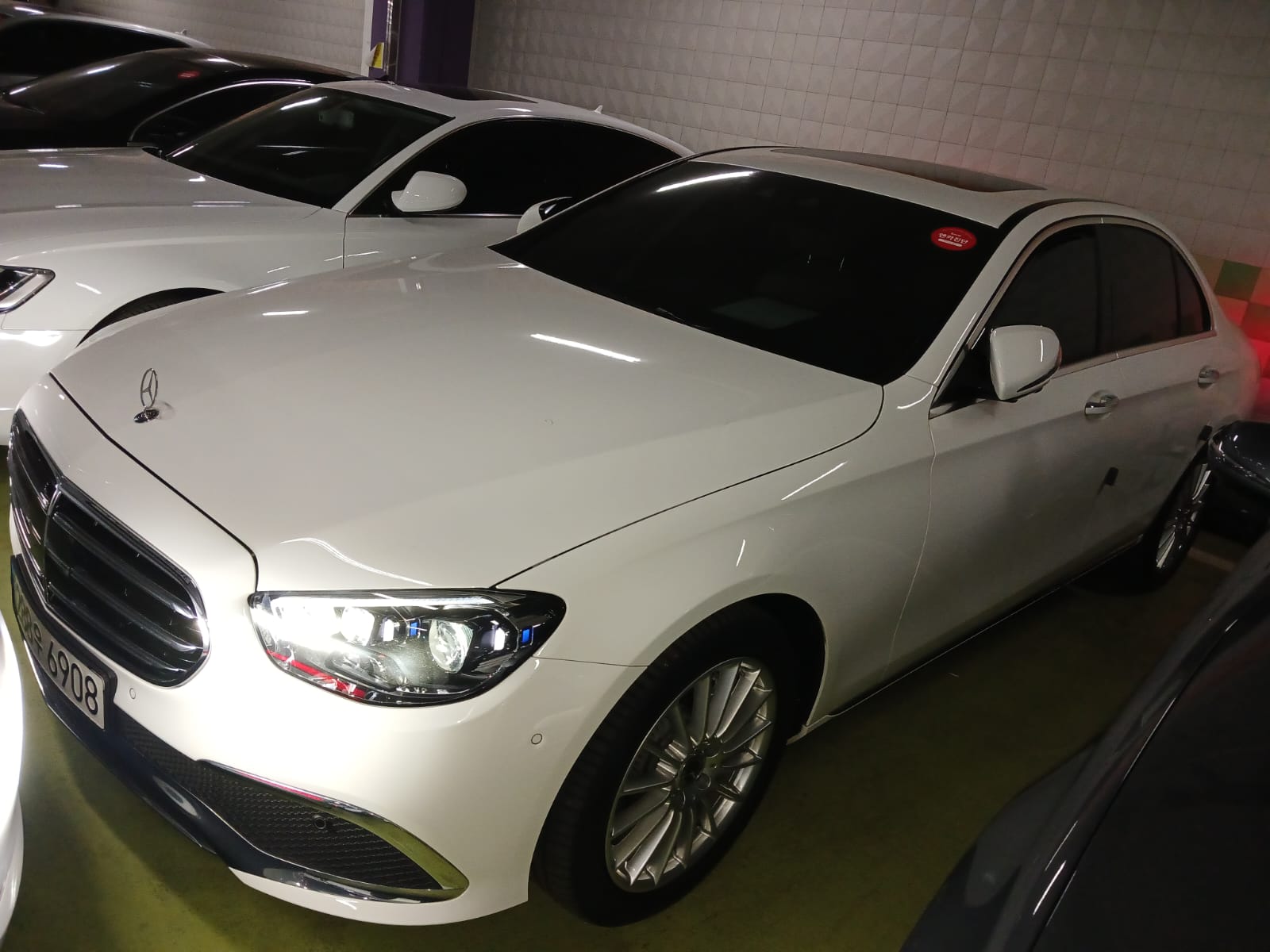 مرسيدس - E250 - Image 3