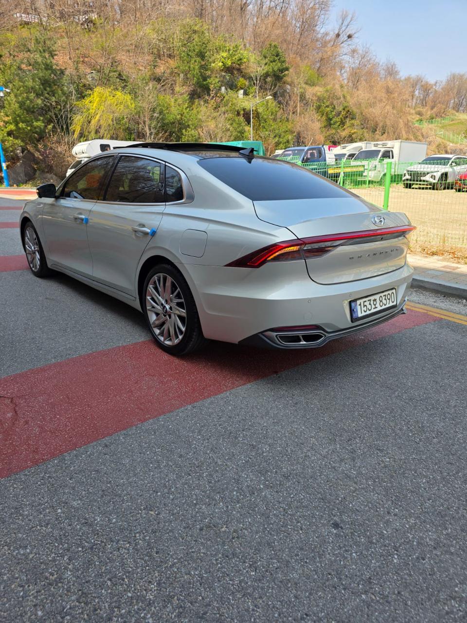 هيونداي - أزيرا - Image 3