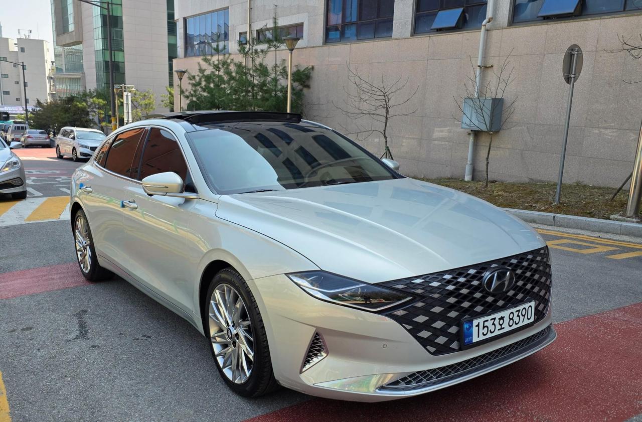 هيونداي - أزيرا - Image 1