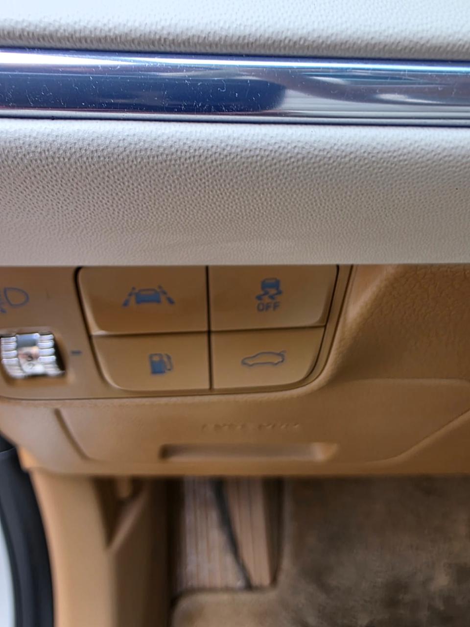 هيونداي - أزيرا - Image 24