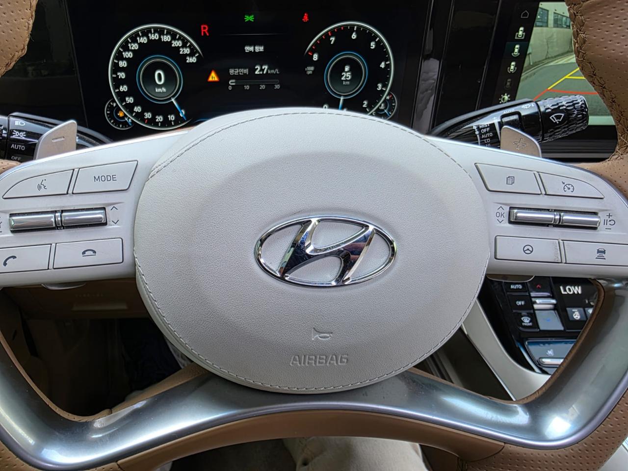 هيونداي - أزيرا - Image 28