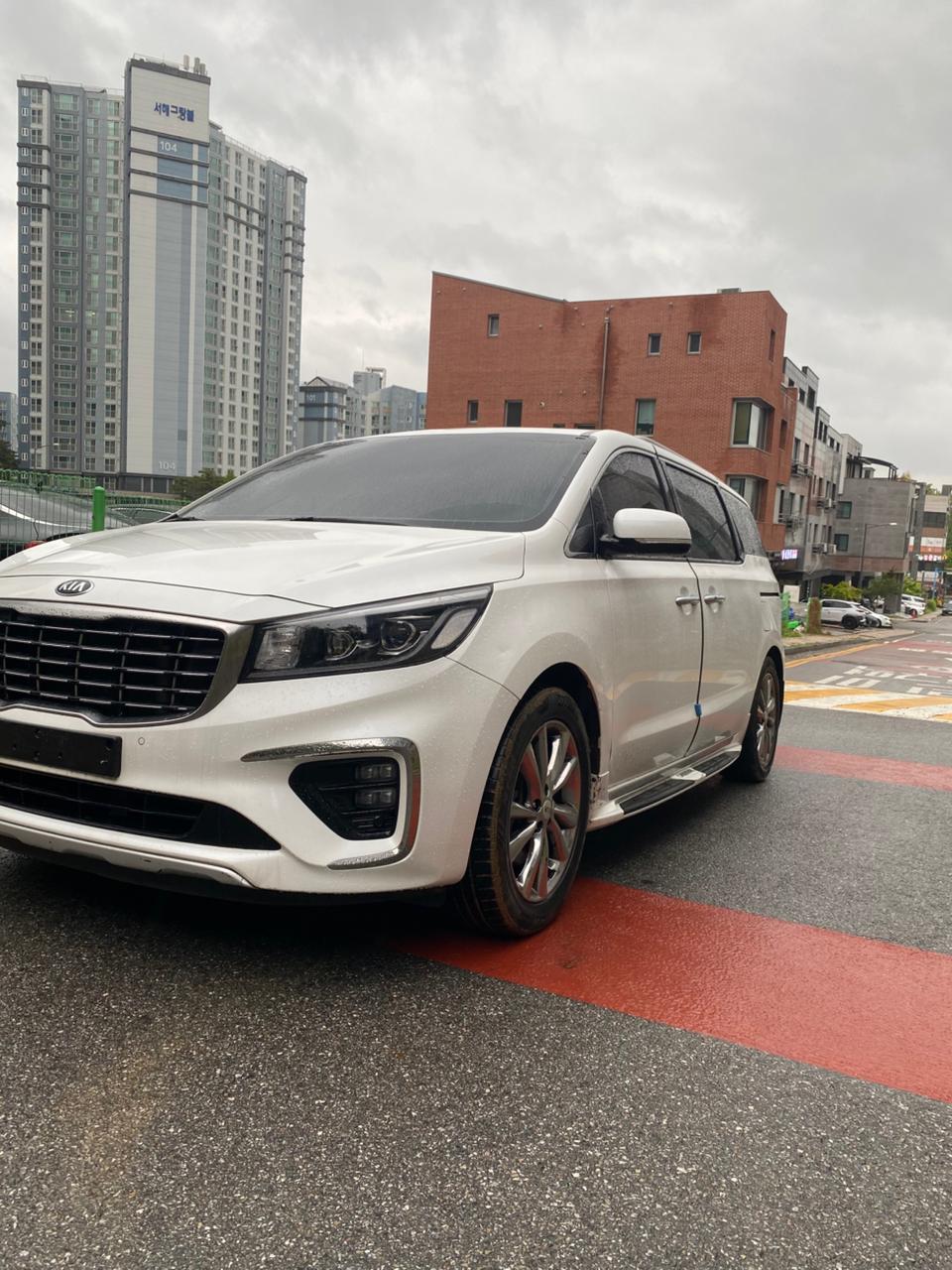 كيا - كارنفال - Image 1