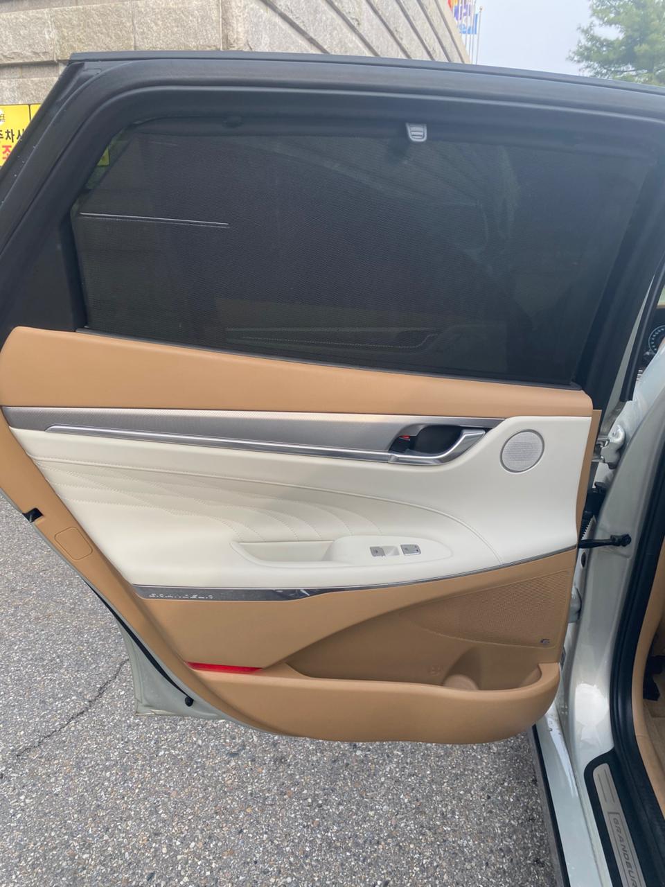 هيونداي - أزيرا - Image 21