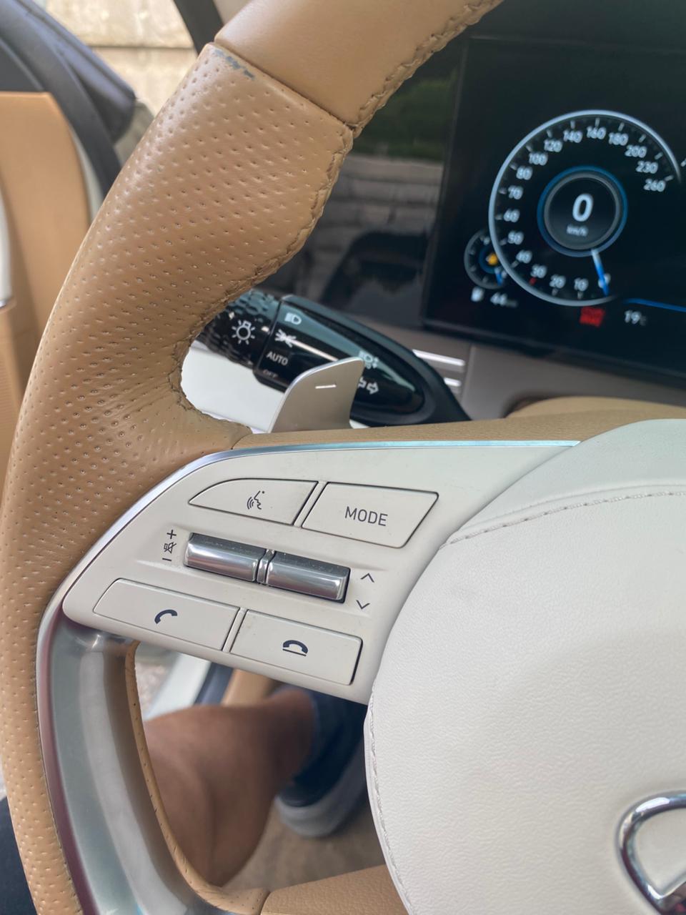 هيونداي - أزيرا - Image 30