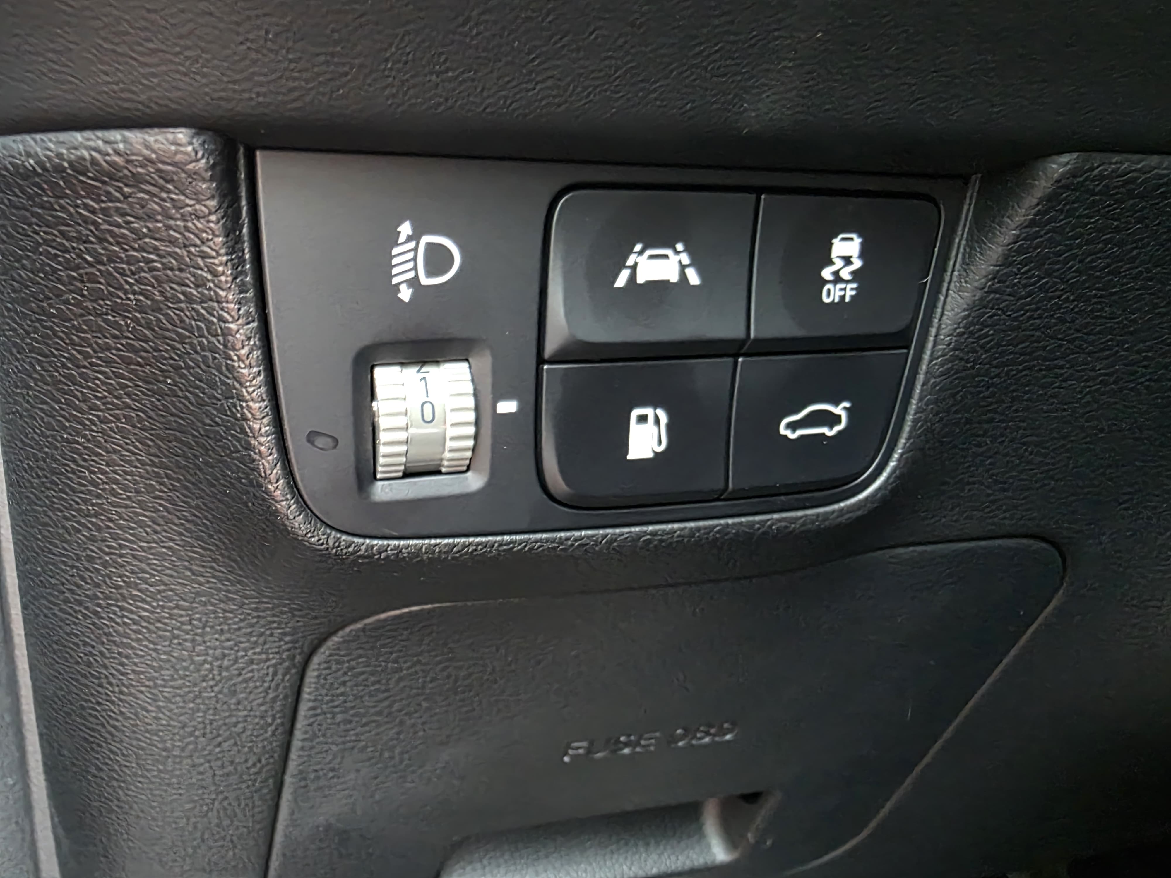 هيونداي - أزيرا - Image 20