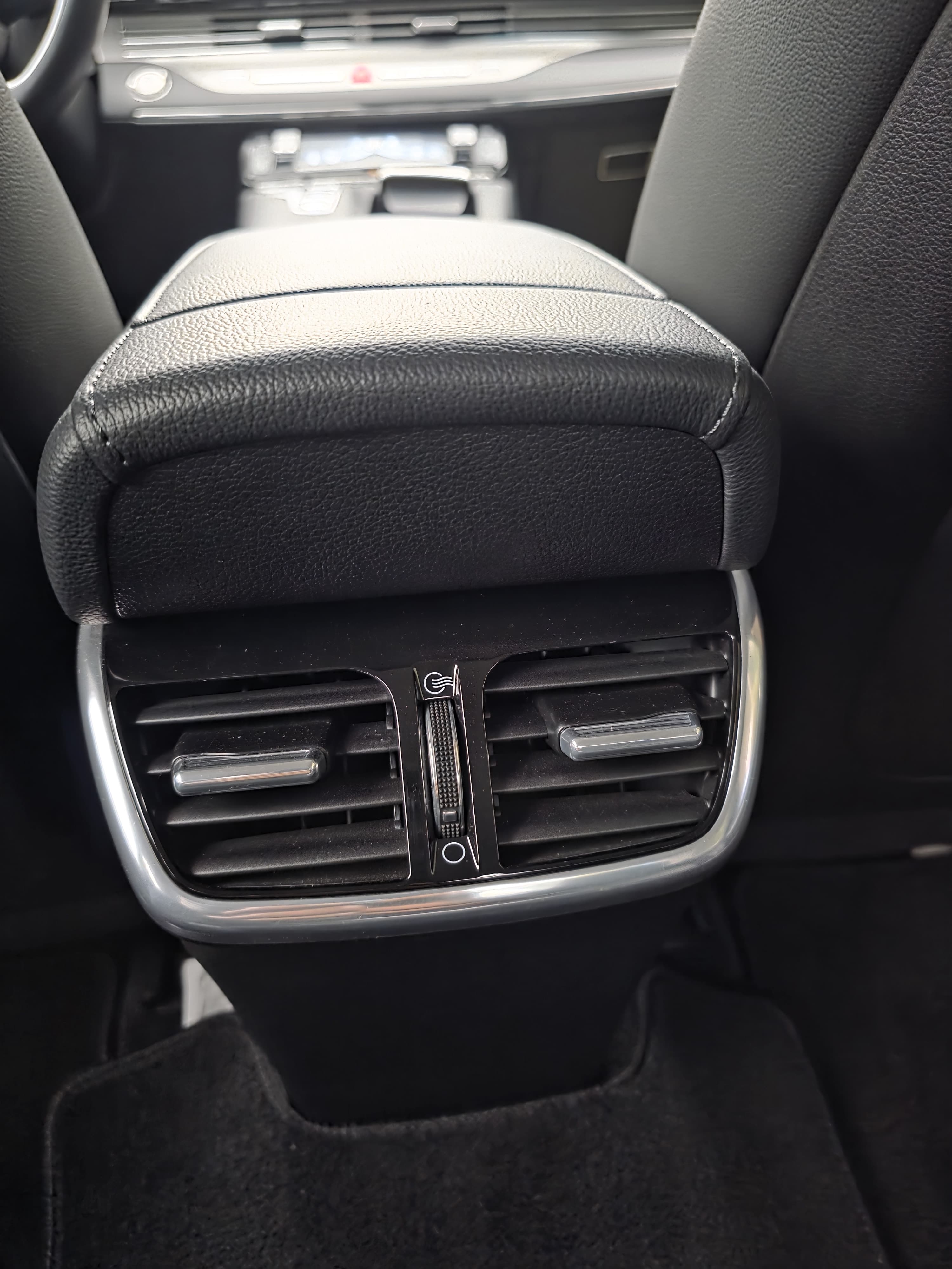 هيونداي - أزيرا - Image 35