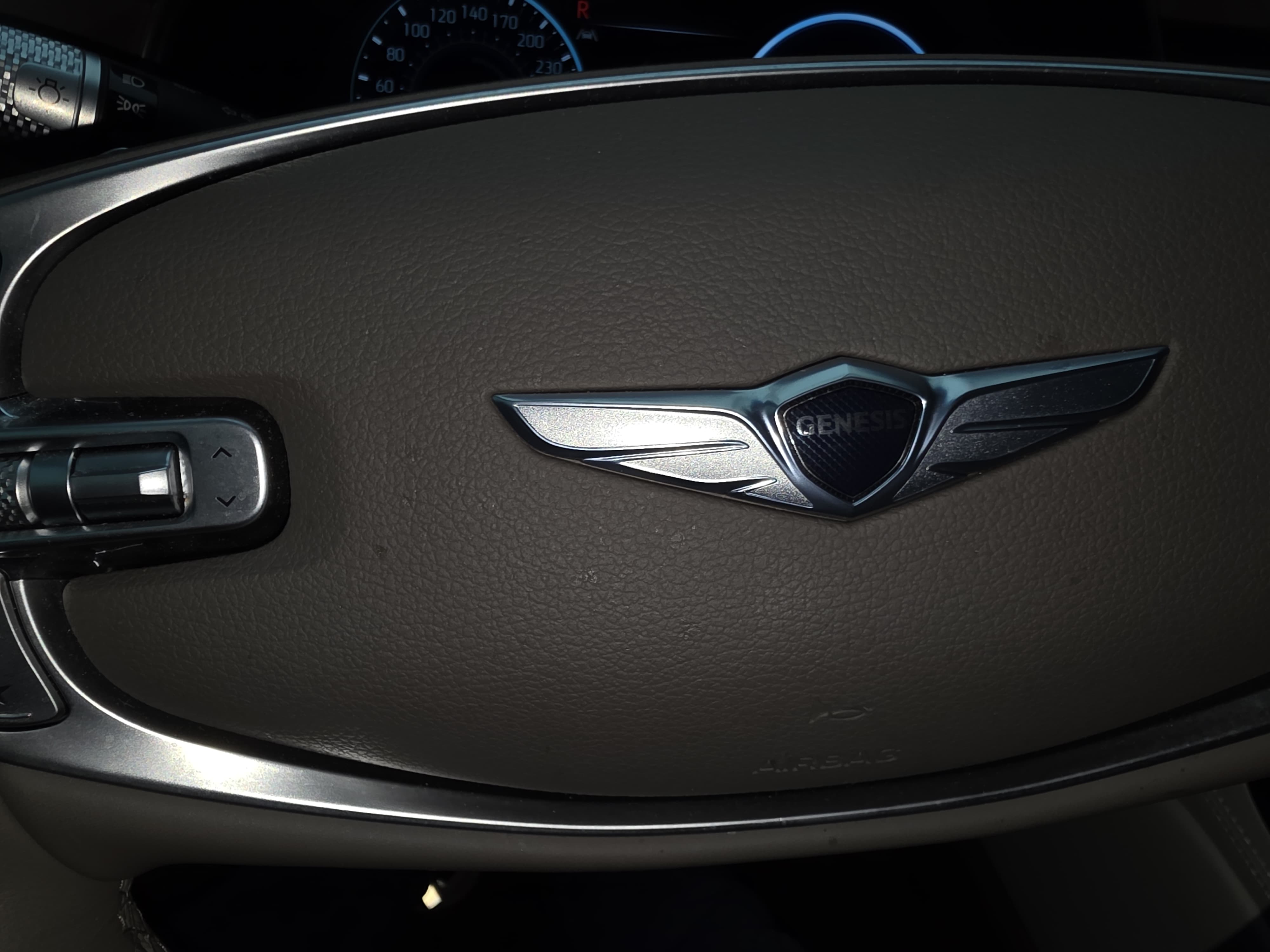 جينسس - GV80 - Image 14
