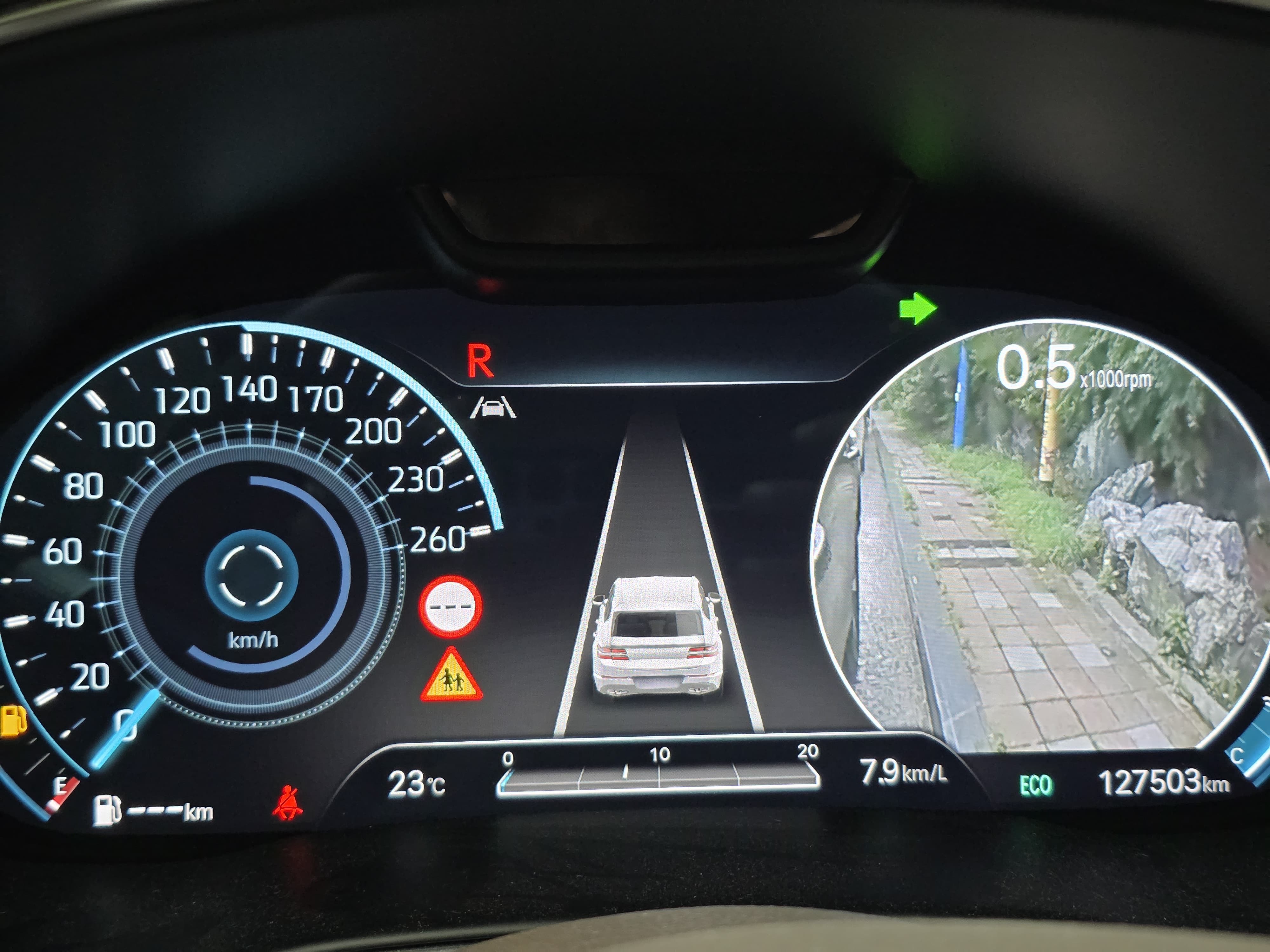 جينسس - GV80 - Image 28