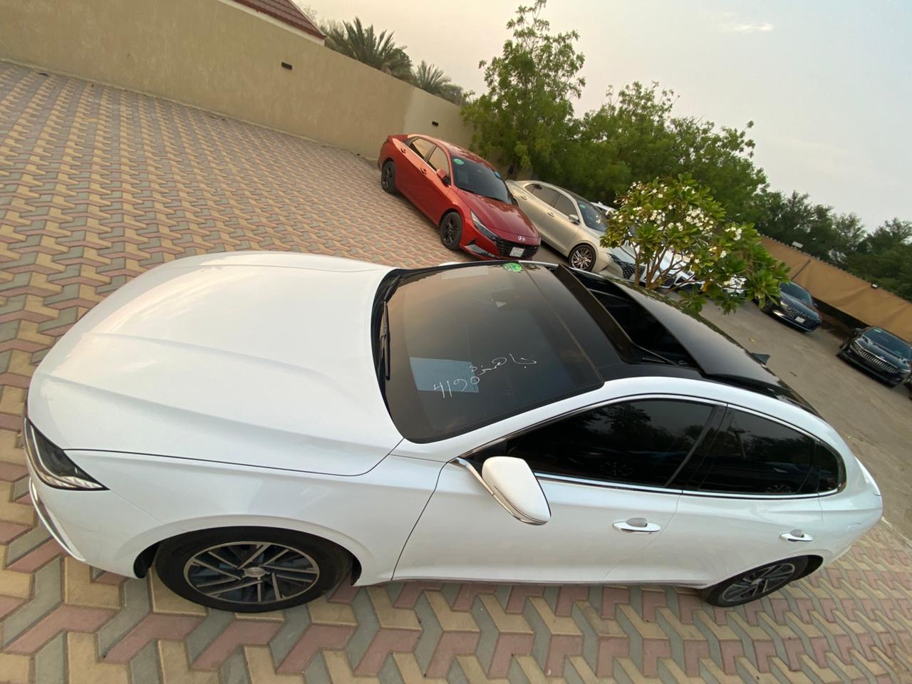 هيونداي - أزيرا - Image 4