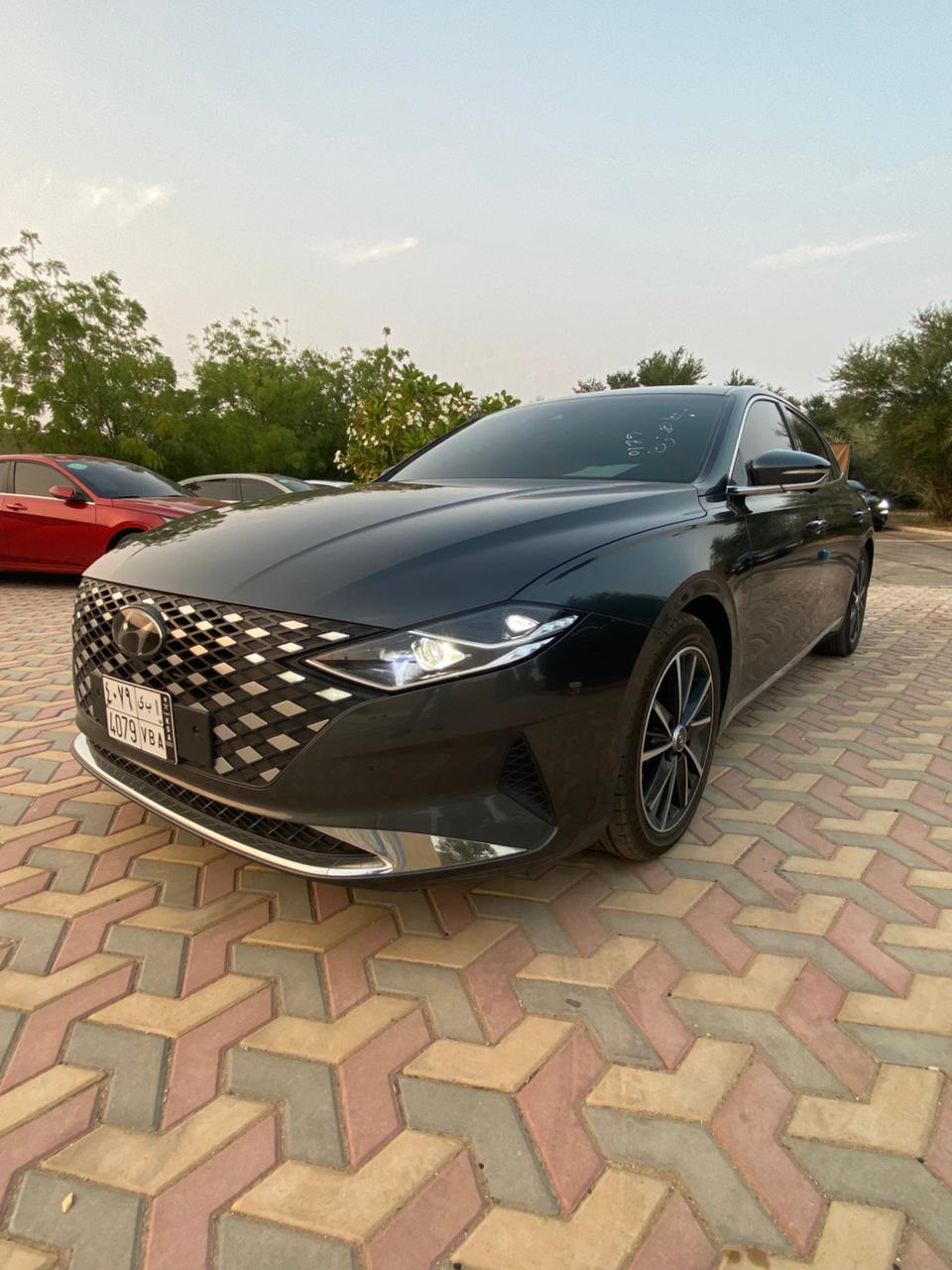 هيونداي - أزيرا - Image 3