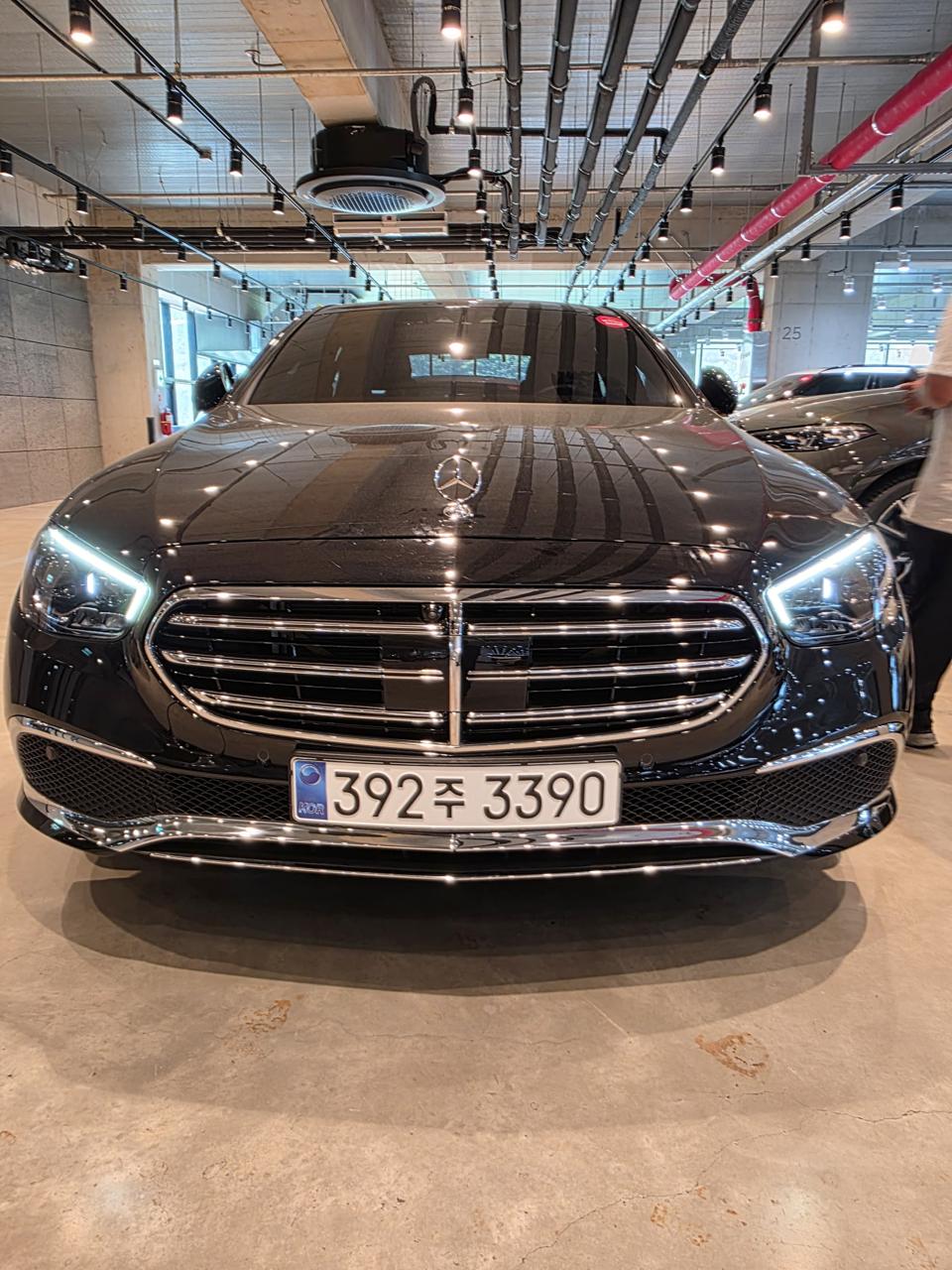 مرسيدس - E-CLASS E250 - Image 3