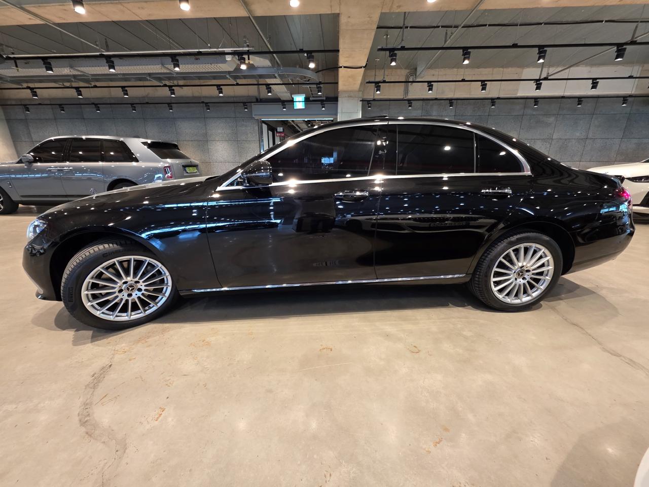 مرسيدس - E-CLASS E250 - Image 5