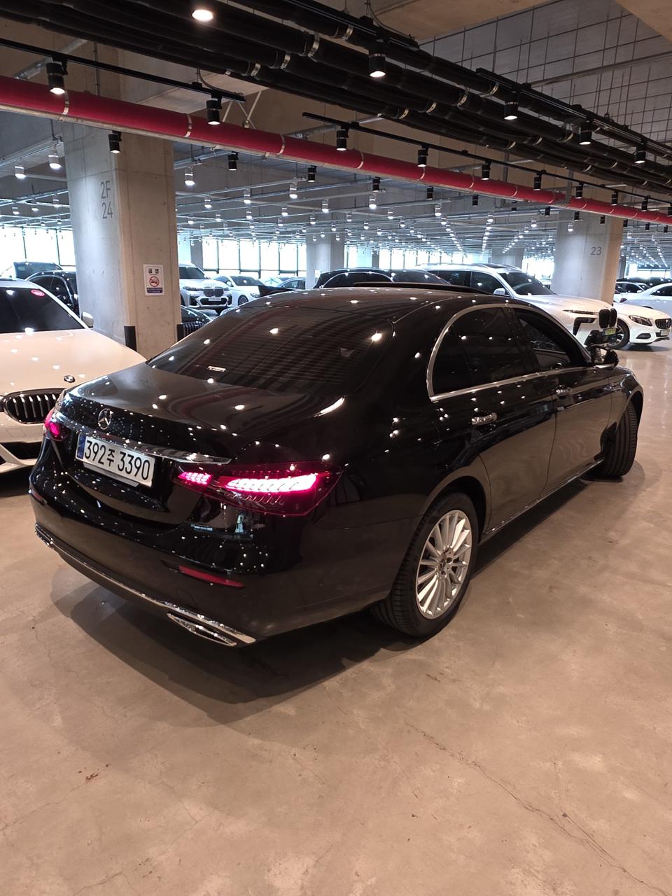 مرسيدس - E-CLASS E250 - Image 17