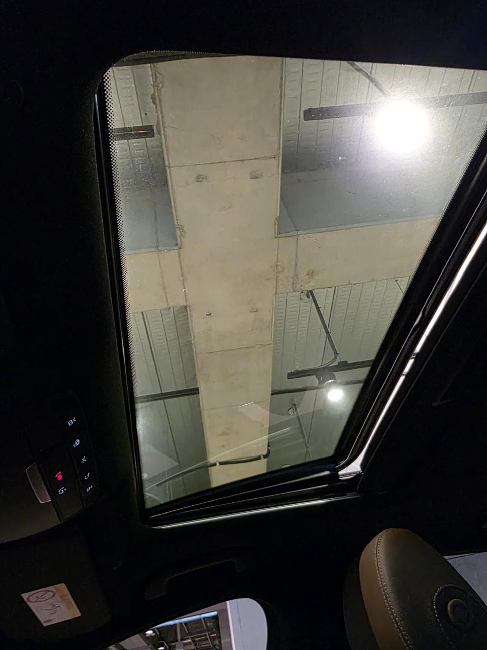 مرسيدس - E-CLASS E250 - Image 28