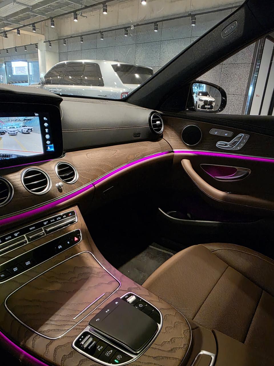 مرسيدس - E-CLASS E250 - Image 29