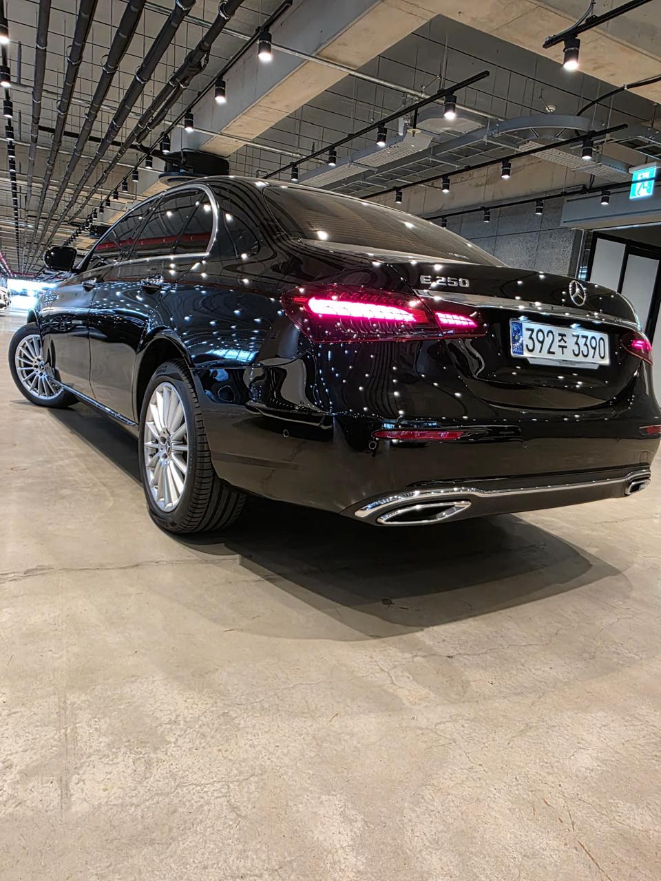 مرسيدس - E-CLASS E250 - Image 59