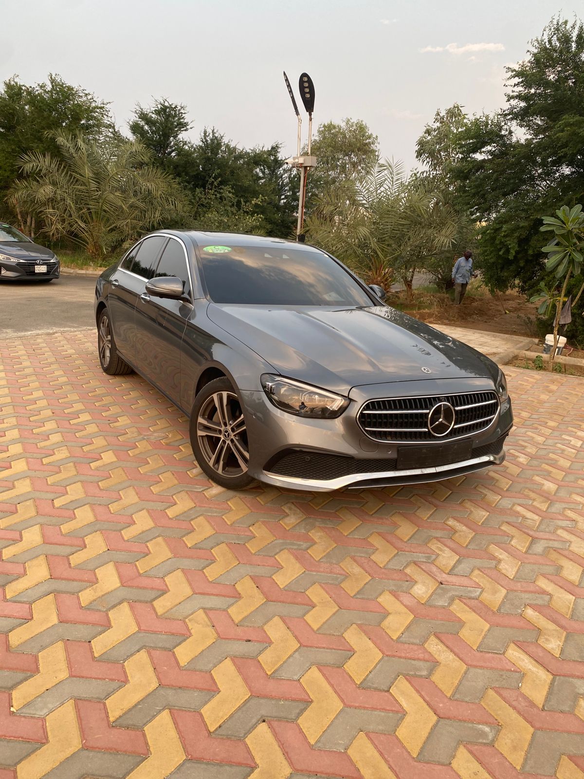 مرسيدس - E-CLASS E350