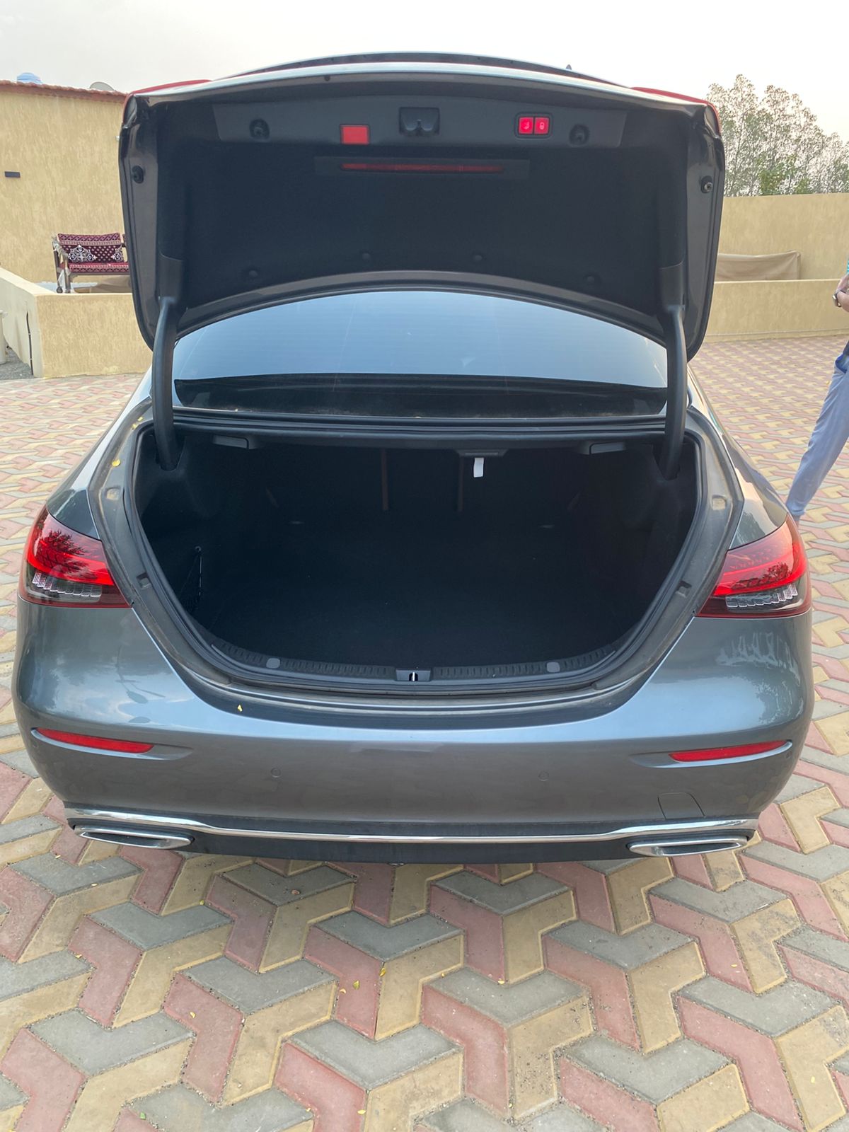 مرسيدس - E-CLASS E350 - Image 12